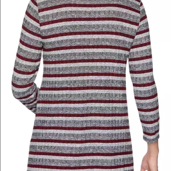 Ruby Rd Top Women Size Medium Red Metallic Striped Shark Bite Hem 3/4 Sleeve NWT - Picture 2 of 11